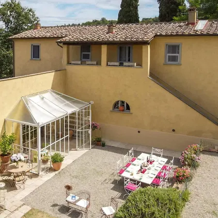 Semesterbostad Bacco *